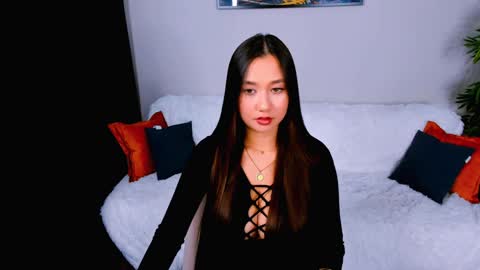 magic_phoenix online show from January 12, 2025, 2:19 pm