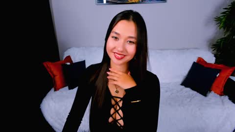 magic_phoenix online show from January 12, 2025, 5:22 pm