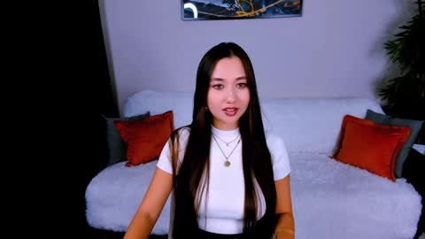 magic_phoenix online show from February 2, 2025, 7:04 pm