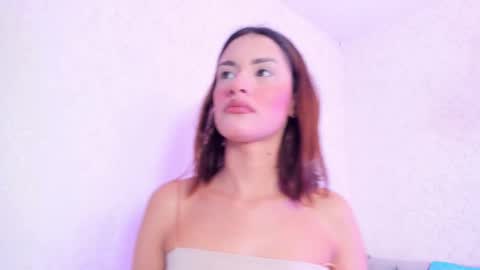 M Rss  online show from November 25, 2025, 8:42 pm