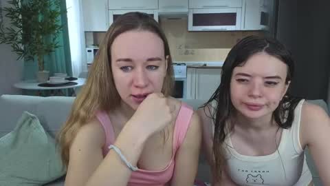 Snapshot of magical_mermaids chatting on January 19, 2026, 6:17 am Alice online show from January 19, 2026, 6:17 am