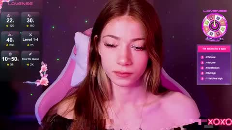 Snapshot of magicladyy chatting on March 8, 2025, 8:57 pm Angel online show from March 8, 2025, 8:57 pm