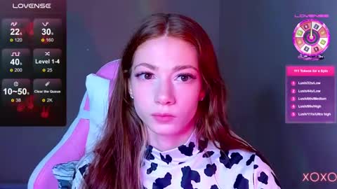 Snapshot of magicladyy chatting on March 12, 2025, 8:52 pm Angel online show from March 12, 2025, 8:52 pm