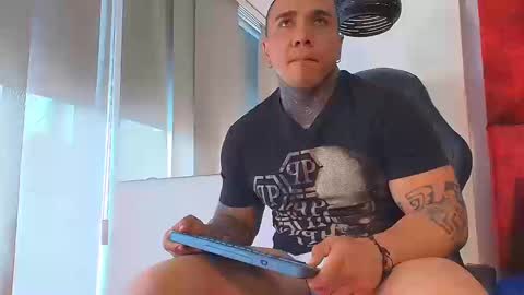 M A G I C  online show from September 20, 2025, 5:36 pm