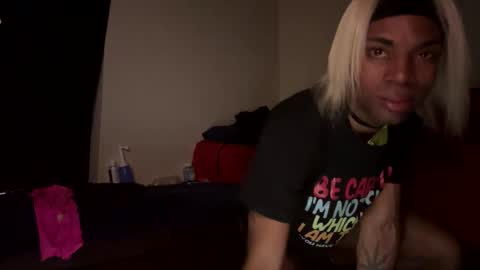 magiicboo online show from November 15, 2025, 7:38 am