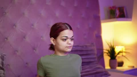  Maia  online show from April 8, 2026, 9:26 pm