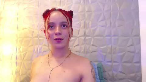 Maia  online show from February 6, 2025, 12:33 am