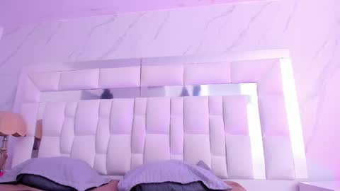 Snapshot of maiapark chatting on February 20, 2026, 11:43 am Maia online show from February 20, 2026, 11:43 am