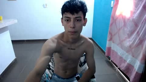 Snapshot of maicol_gomez chatting on April 2, 2026, 3:42 pm maicol online show from April 2, 2026, 3:42 pm