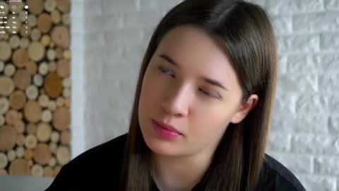 Lucy online show from December 22, 2025, 2:52 am