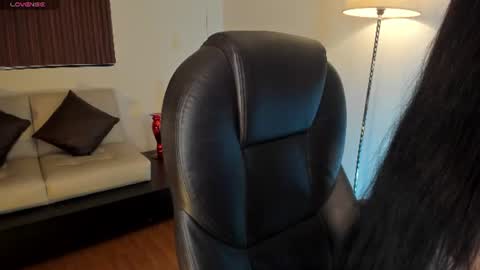 Snapshot of maiiitee_ chatting on July 25, 2026, 5:10 pm Mait online show from July 25, 2026, 5:10 pm