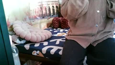 Snapshot of maiili06 chatting on February 15, 2026, 4:53 am maiili06 online show from February 15, 2026, 4:53 am