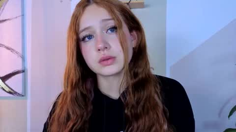 Mailin online show from September 30, 2025, 10:04 pm