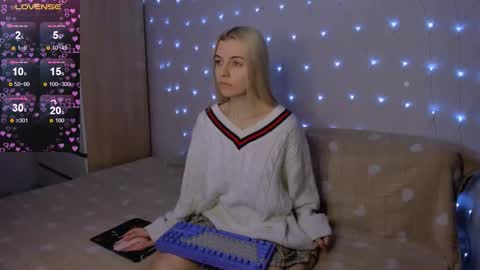 Snapshot of mailin_harrington chatting on February 13, 2026, 4:03 pm Your kitty online show from February 13, 2026, 4:03 pm