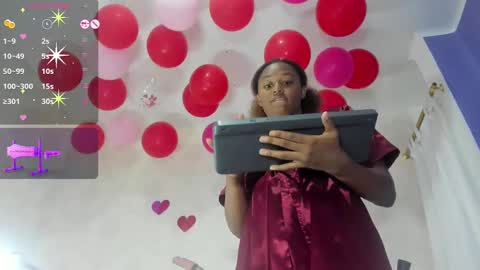 Mailyn online show from February 12, 2025, 1:09 am