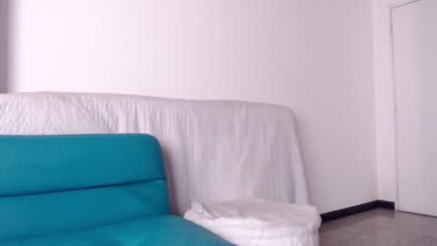 mailyn_gold online show from July 11, 2026, 11:46 am