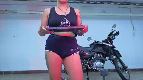 Snapshot of maise_hill1 chatting on July 17, 2026, 2:13 pm MAISE online show from July 17, 2026, 2:13 pm