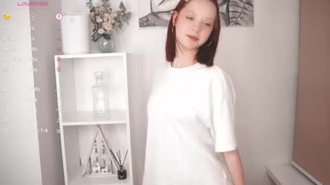 Snapshot of maisiemiller chatting on February 9, 2026, 4:44 pm Maisie online show from February 9, 2026, 4:44 pm