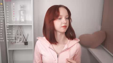 Snapshot of maisiemiller chatting on February 18, 2026, 5:09 pm Maisie online show from February 18, 2026, 5:09 pm