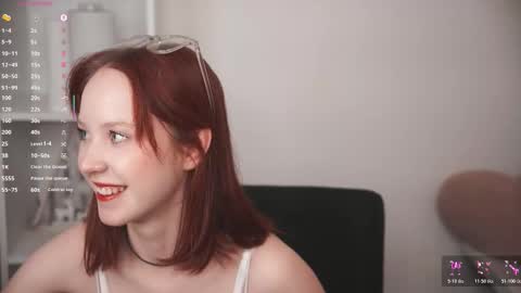 Snapshot of maisiemiller chatting on February 21, 2026, 4:41 pm Maisie online show from February 21, 2026, 4:41 pm