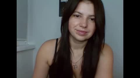 make_mesmile online show from December 4, 2025, 7:11 pm