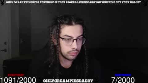 Snapshot of makeitraincreampiedaddy chatting on May 28, 2026, 6:00 am onlycreampiesdaddy online show from May 28, 2026, 6:00 am