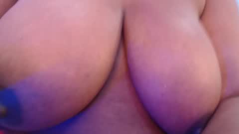 makena online show from February 10, 2025, 6:09 am