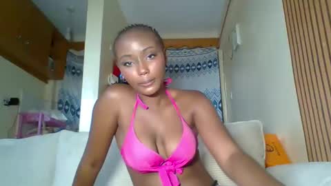 Eva online show from April 15, 2026, 1:18 pm