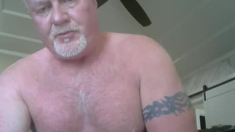 makinit0808 online show from May 22, 2026, 8:25 pm