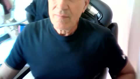 makis8989 online show from May 22, 2026, 7:48 am