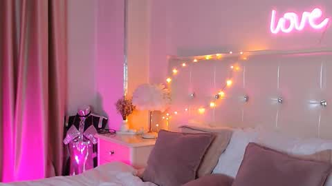 Lia  online show from January 12, 2026, 3:56 am