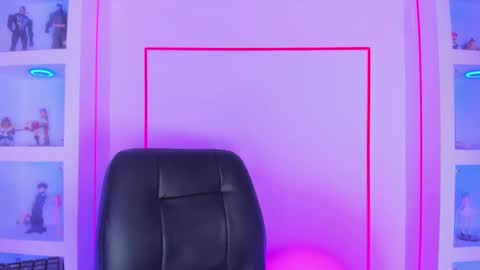   online show from February 11, 2025, 12:58 pm