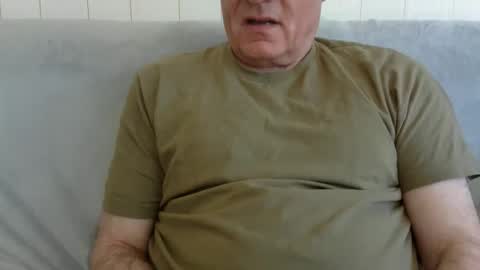 male_toy1 online show from April 30, 2026, 2:45 pm