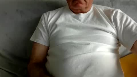 male_toy1 online show from May 11, 2026, 5:10 pm