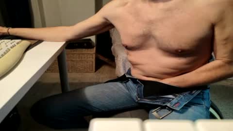 Snapshot of malebitch99999 chatting on November 27, 2025, 8:16 am malebitch99999 online show from November 27, 2025, 8:16 am