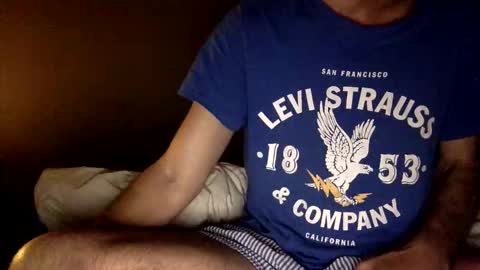 malefrench1 online show from March 19, 2026, 4:38 am