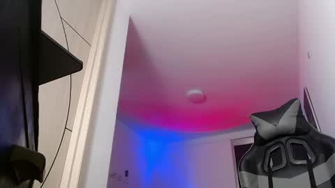 malek_xarx online show from May 19, 2026, 1:56 am