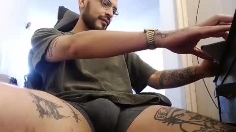 Snapshot of malek_xarx chatting on July 13, 2026, 7:05 pm malek_xarx online show from July 13, 2026, 7:05 pm