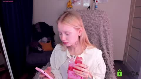 Snapshot of malenaernman chatting on January 16, 2025, 10:21 am Malena online show from January 16, 2025, 10:21 am