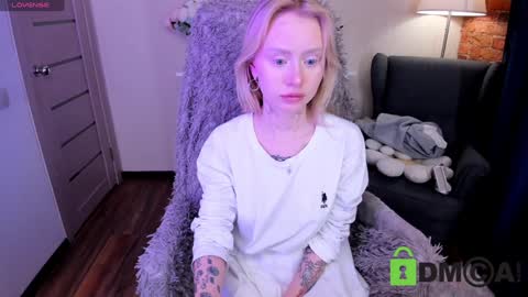 Snapshot of malenaernman chatting on January 20, 2025, 1:21 pm Malena online show from January 20, 2025, 1:21 pm