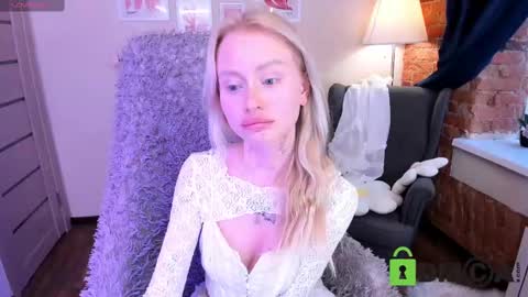 Snapshot of malenaernman chatting on February 28, 2025, 1:36 pm Malena online show from February 28, 2025, 1:36 pm