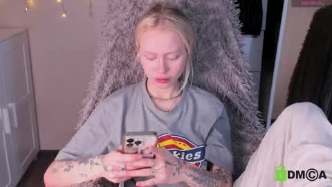 Snapshot of malenaernman chatting on November 20, 2025, 10:26 am Malena online show from November 20, 2025, 10:26 am