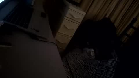 malenymph online show from October 21, 2025, 6:25 am