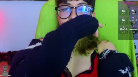 Snapshot of malicia_witch_ chatting on January 8, 2025, 2:57 am Mar  Alicia     Rosie  v A L I C I A W I T C -  Meg Cherie online show from January 8, 2025, 2:57 am