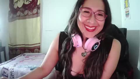 Malishka  online show from January 15, 2026, 2:27 am