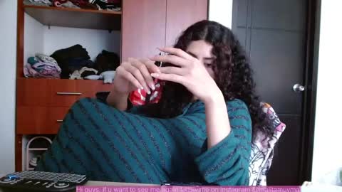 Malita online show from February 25, 2025, 10:29 pm