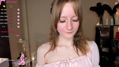 Lilit online show from April 22, 2026, 3:57 pm