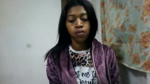 Snapshot of malluna4 chatting on June 2, 2026, 7:27 pm Malluna online show from June 2, 2026, 7:27 pm