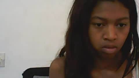 Snapshot of malluna4 chatting on July 23, 2026, 6:33 am Malluna online show from July 23, 2026, 6:33 am