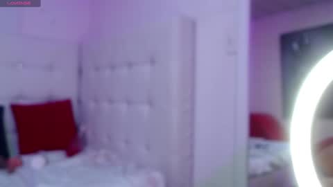 Snapshot of malory_cortez chatting on January 4, 2025, 1:21 am Malory online show from January 4, 2025, 1:21 am